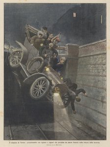 Das Unglück in Turin, ein Auto mit Damen und Herren stürzt von der Piazza Statuto