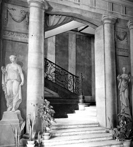 Das Vestibül der Folie St. James, Neuilly-sur-Seine
