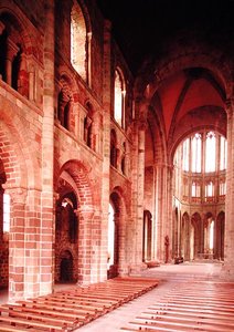 Ansicht des Kirchenschiffs vom Chor, 1020-1135